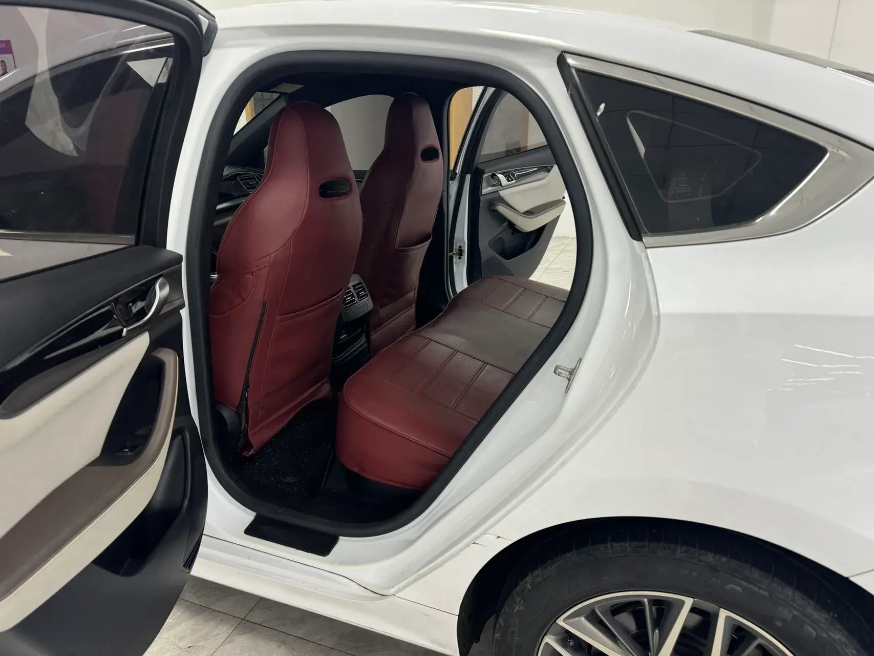 2023 BYD QIN thumbnail 4