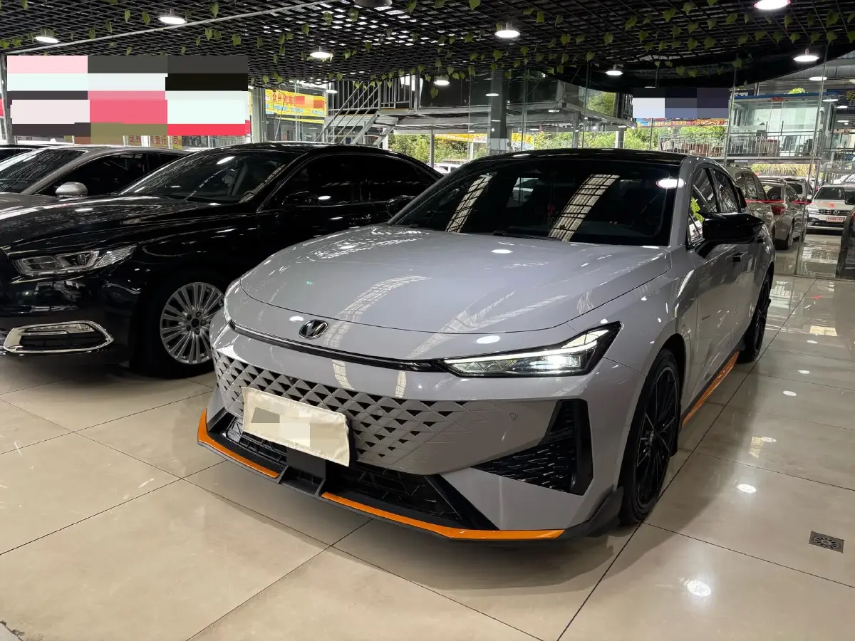 2024 ChangAn UNI-V 1.5T 188HP L4 7DCT