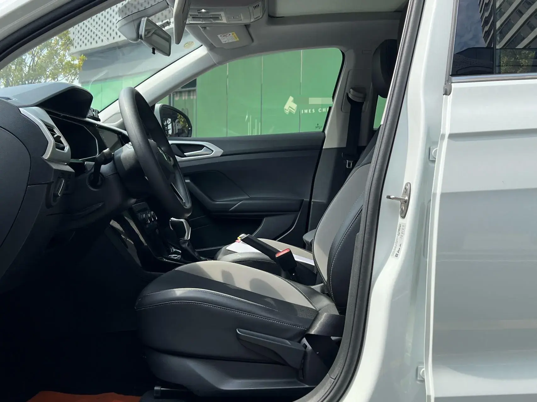 2023 VOLKSWAGEN TACQUA thumbnail 4