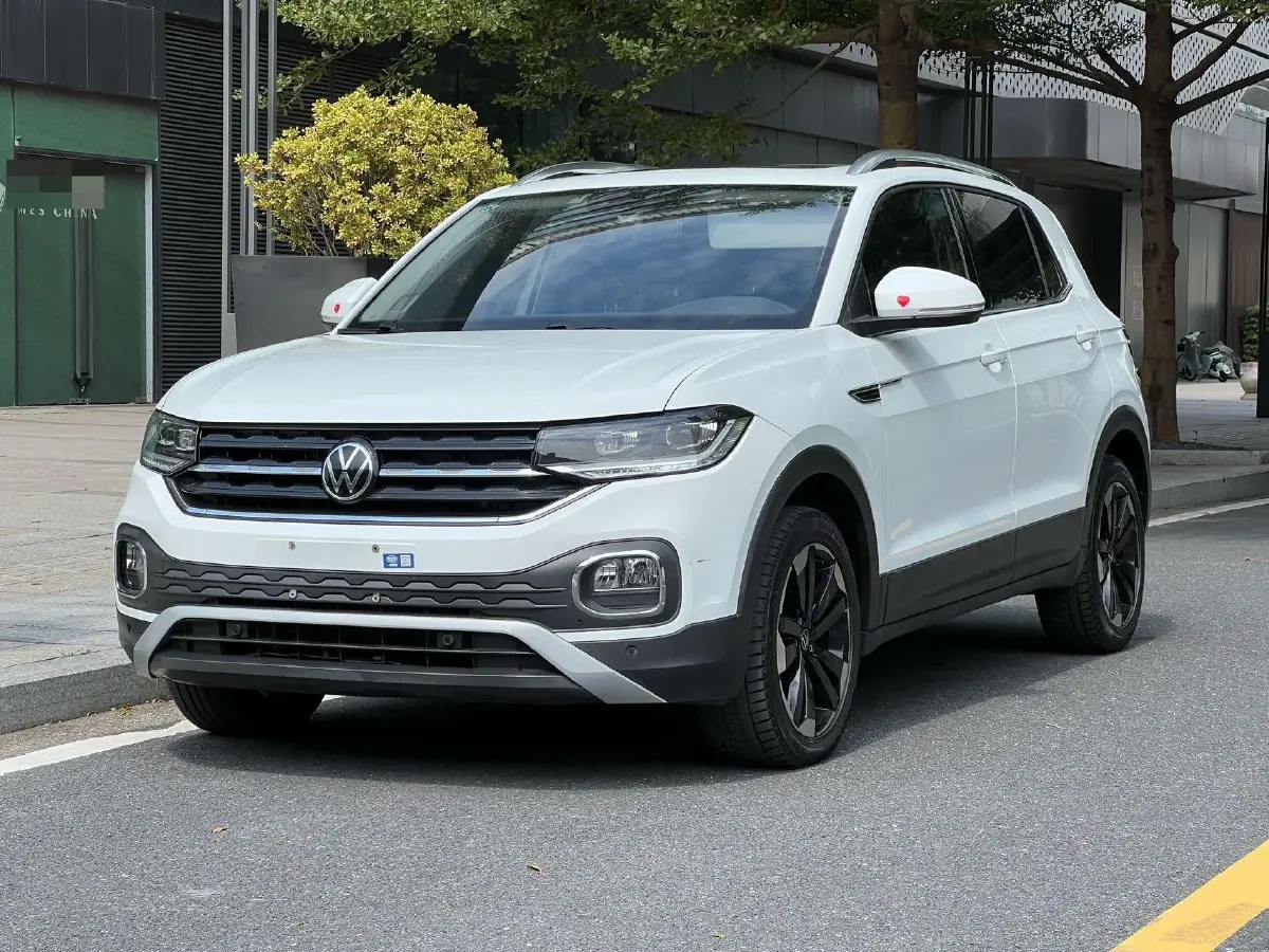 2023 Volkswagen Tacqua 1.2T 116HP L4 7DCT