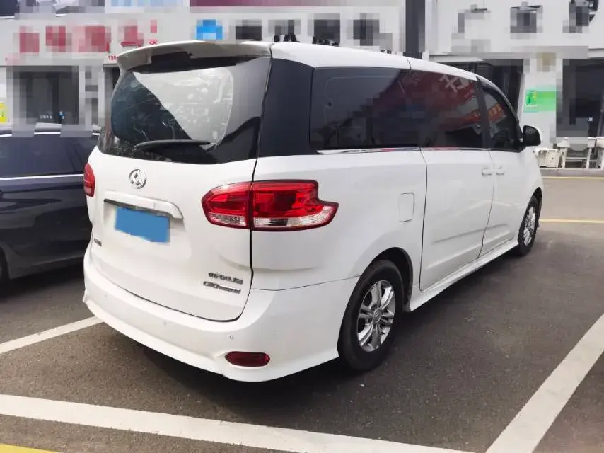 2018 MAXUS G10 thumbnail 3