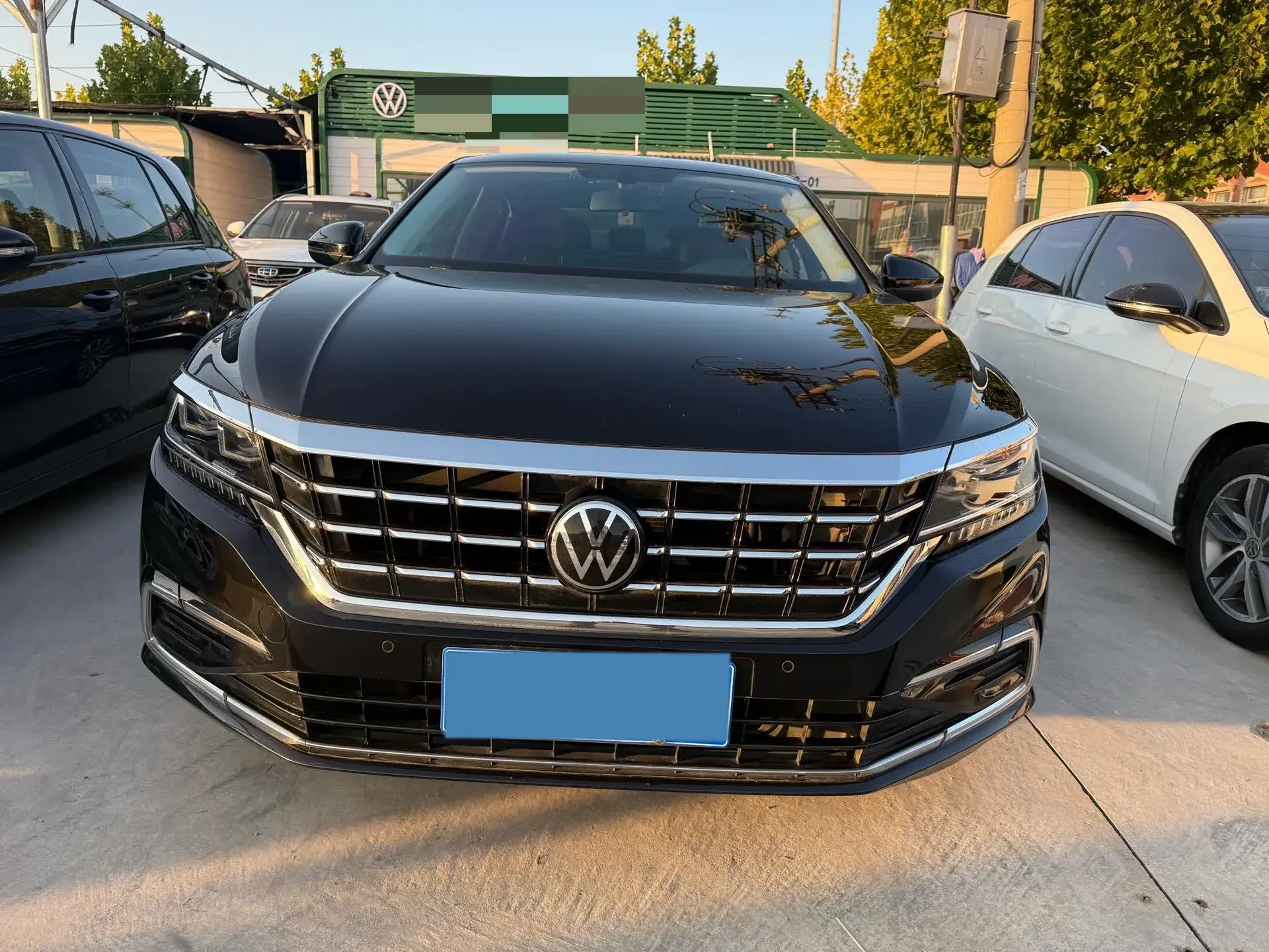 2021 VOLKSWAGEN PASSAT thumbnail 2