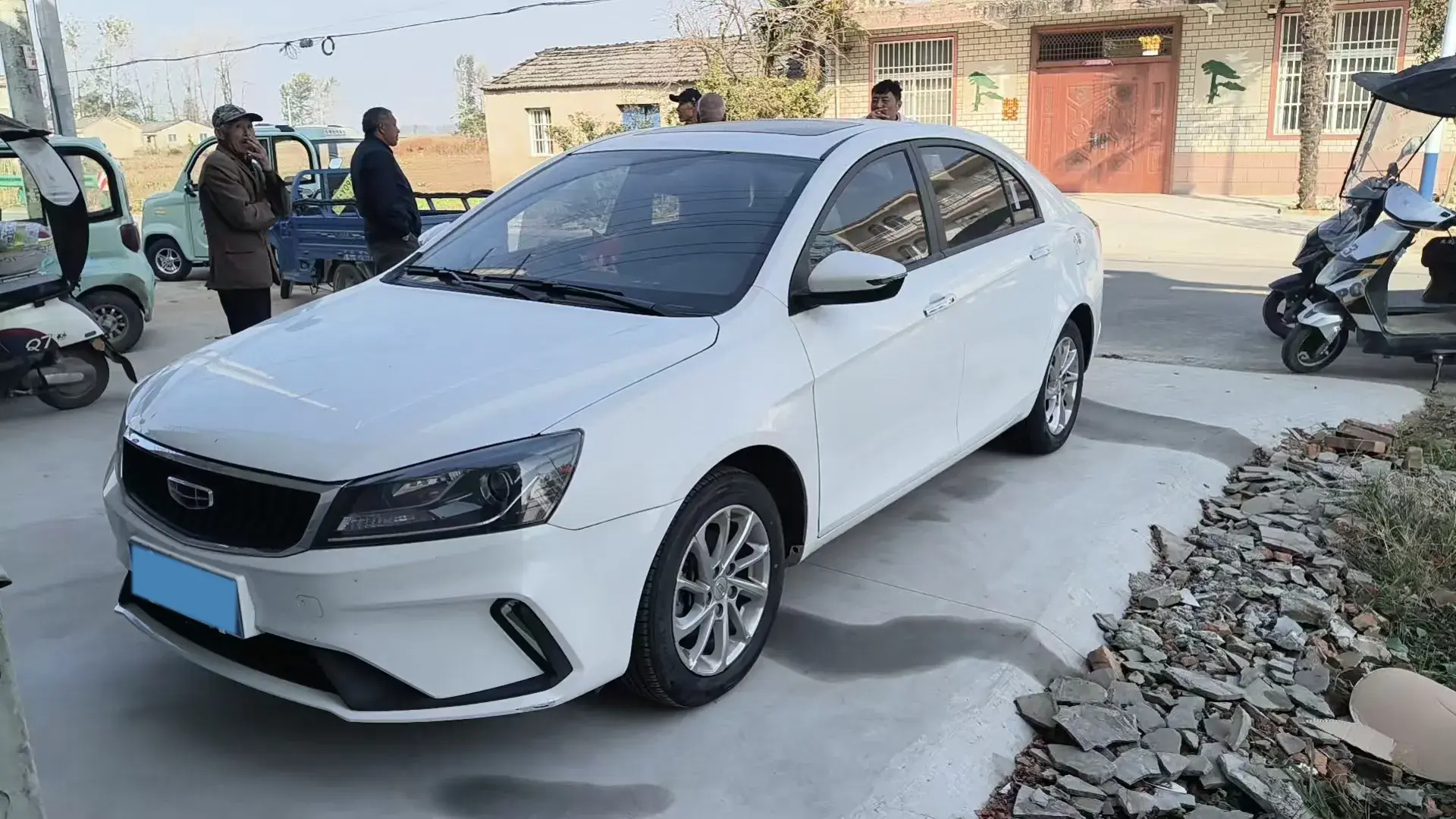 2021 GEELY EMGRAND view 1