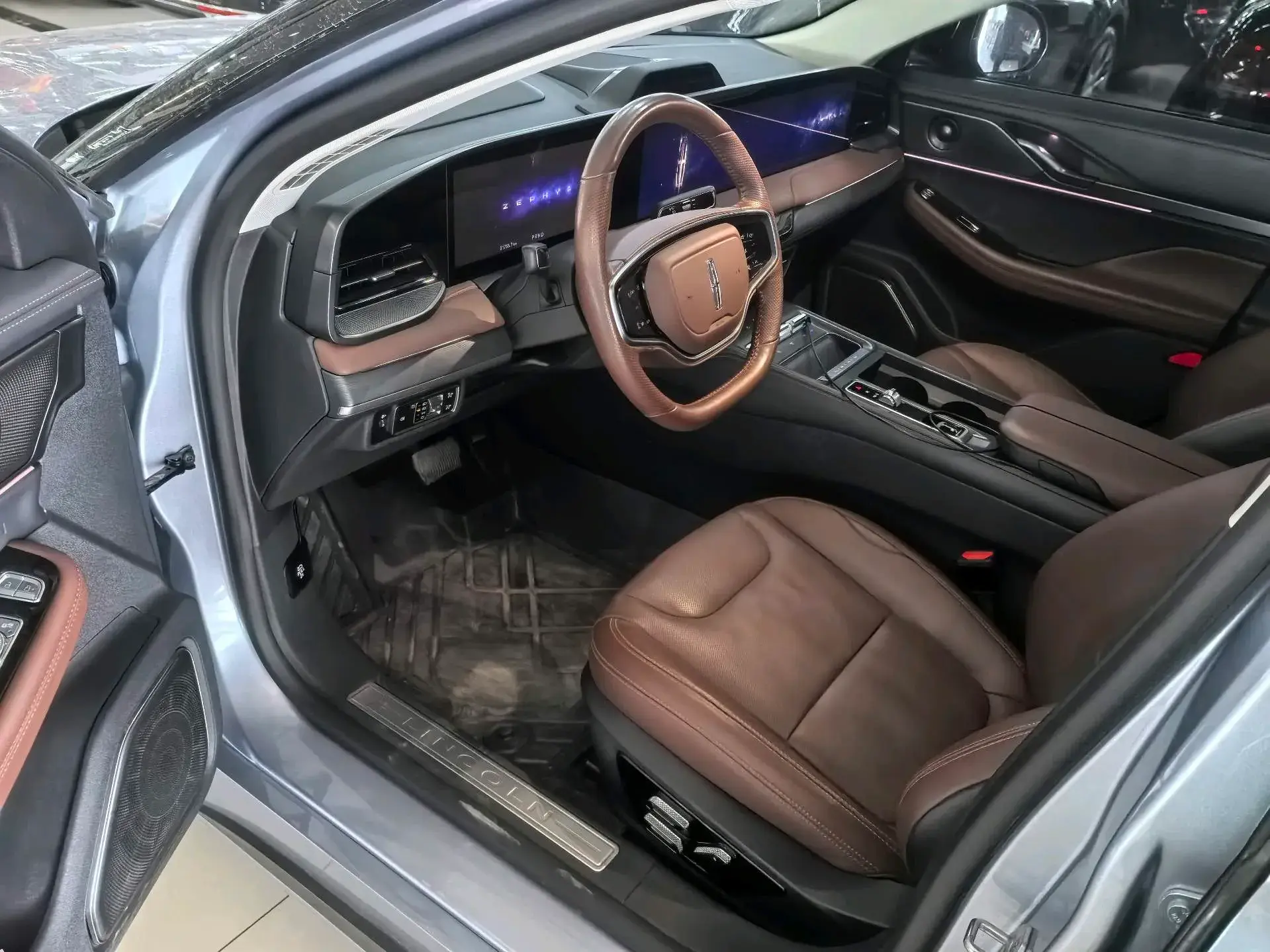 2024 LINCOLN Z thumbnail 4