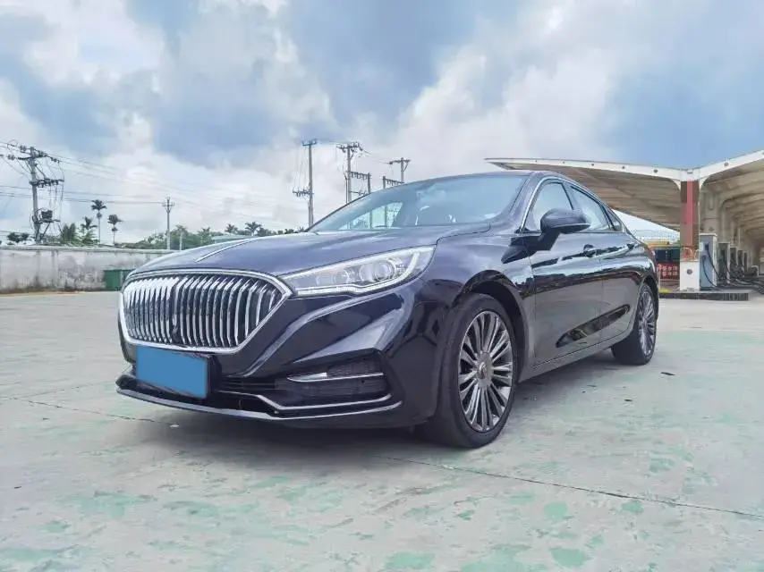 2020 HONGQI H5 view 1