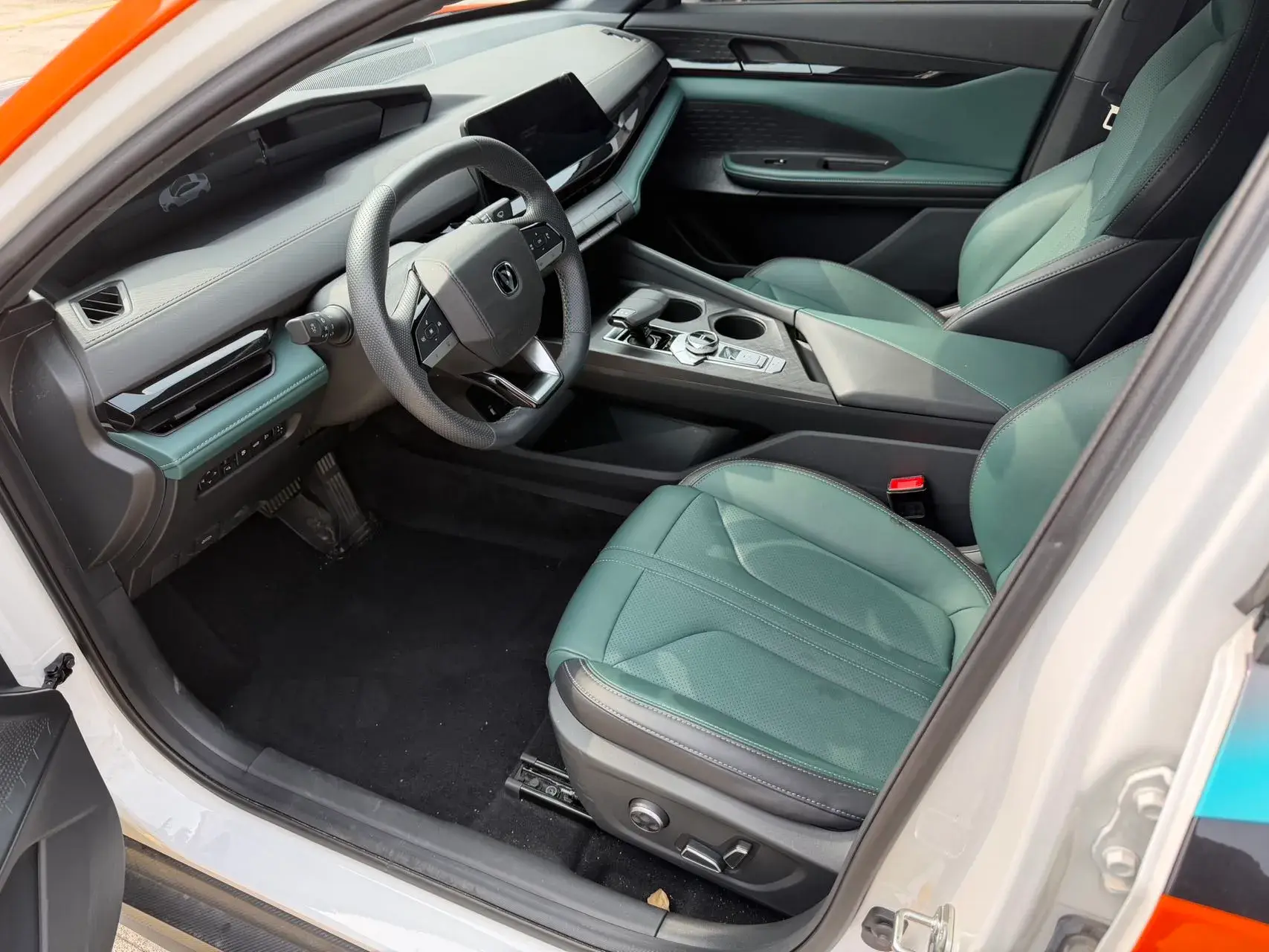 2024 CHANGAN UNI-V thumbnail 3