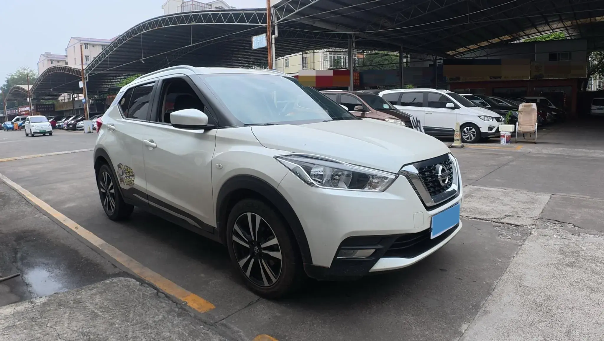 2021 NISSAN KICKS thumbnail 3