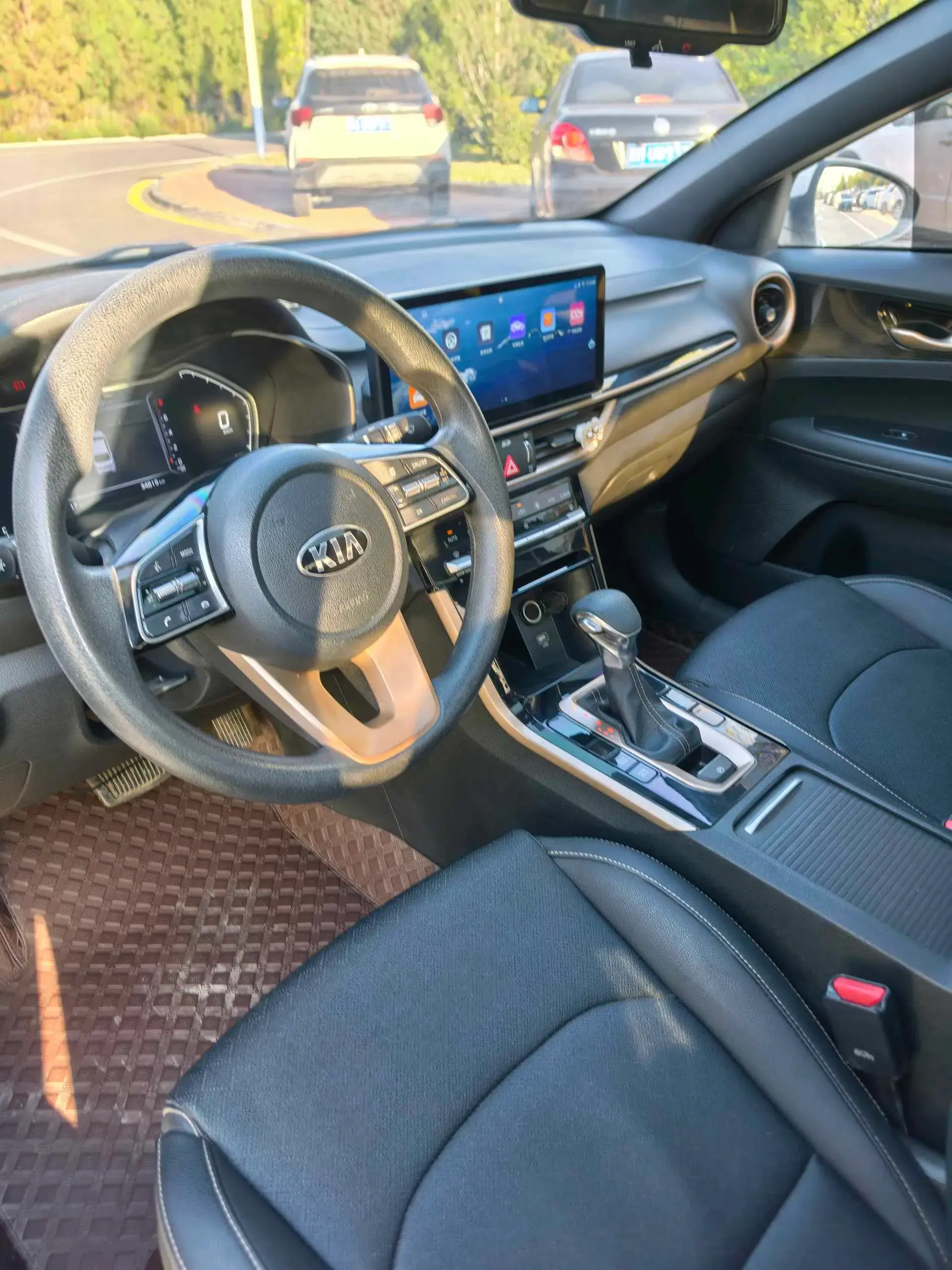 2020 KIA K3 thumbnail 4