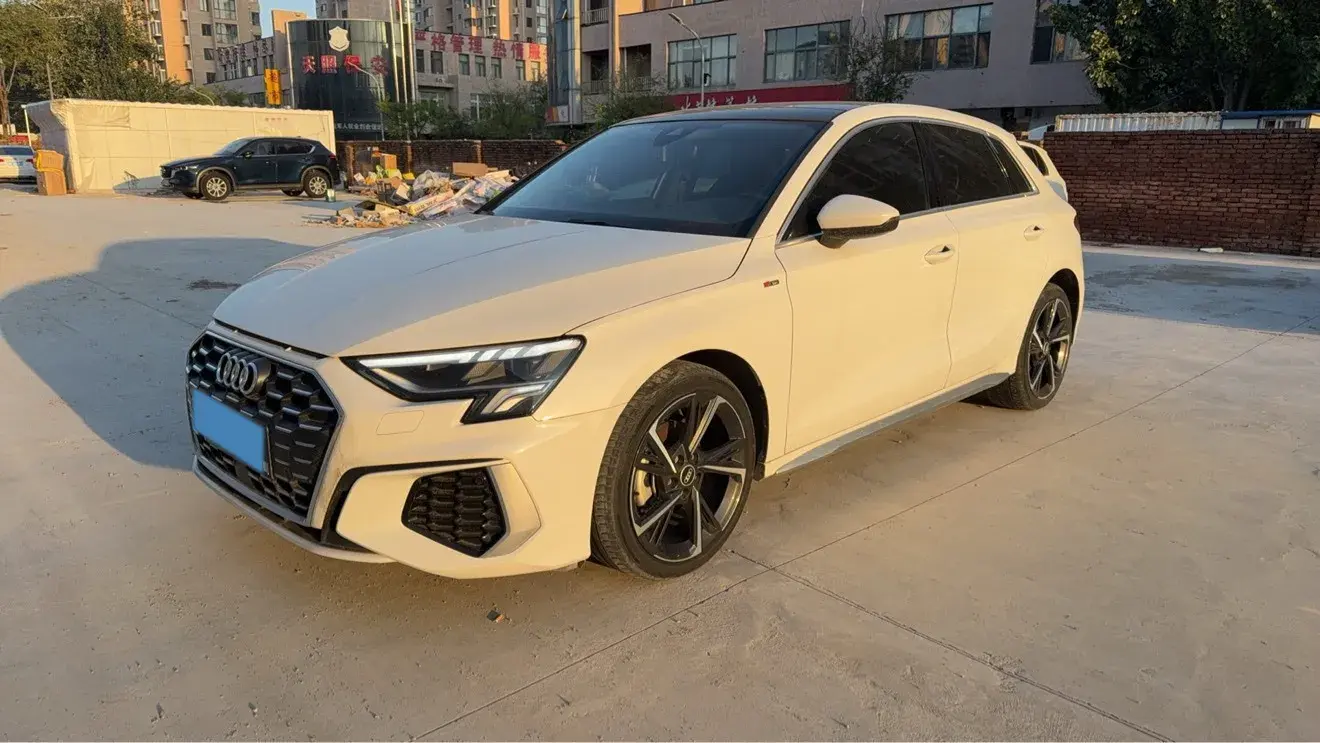 2022 Audi A3 1.4T 150HP L4 7DCT