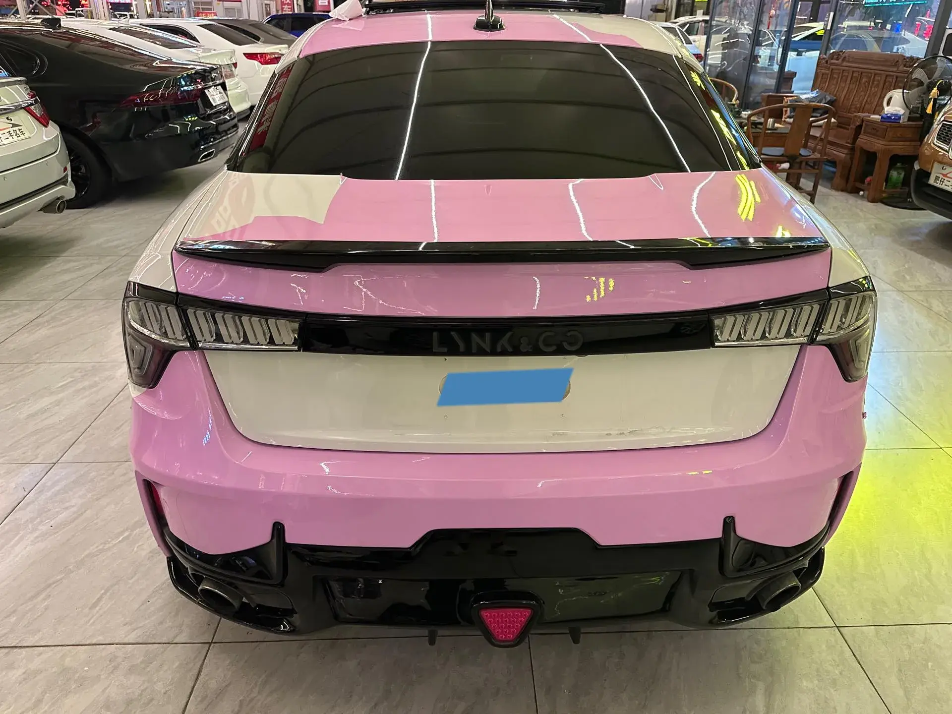 2019 LYNK&CO 03 thumbnail 3