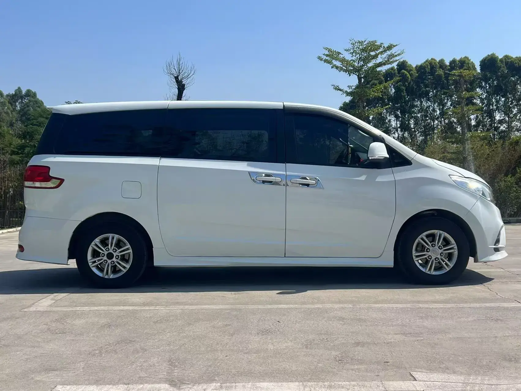 2019 MAXUS G10 thumbnail 3