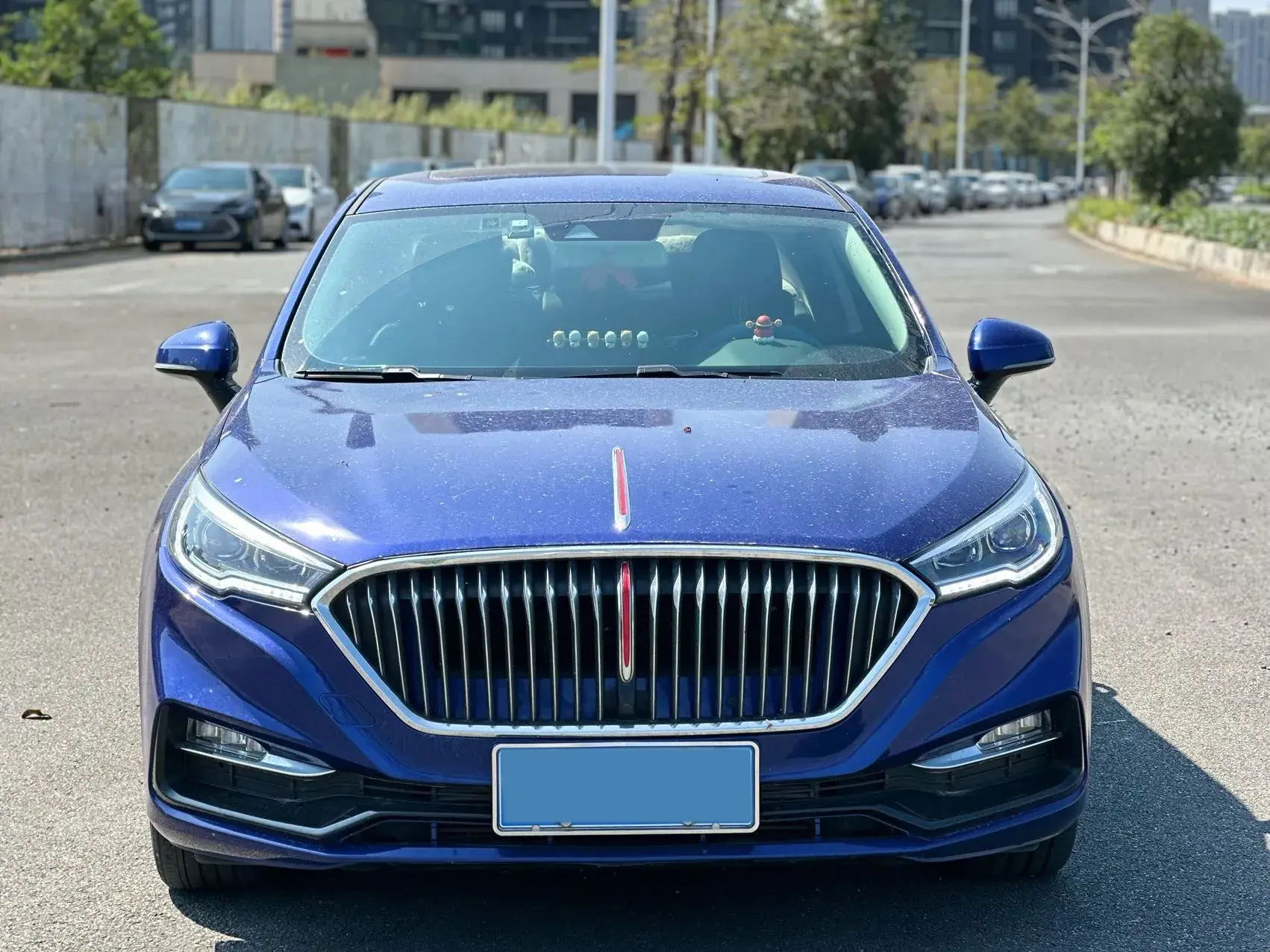 2020 HONGQI H5 thumbnail 2