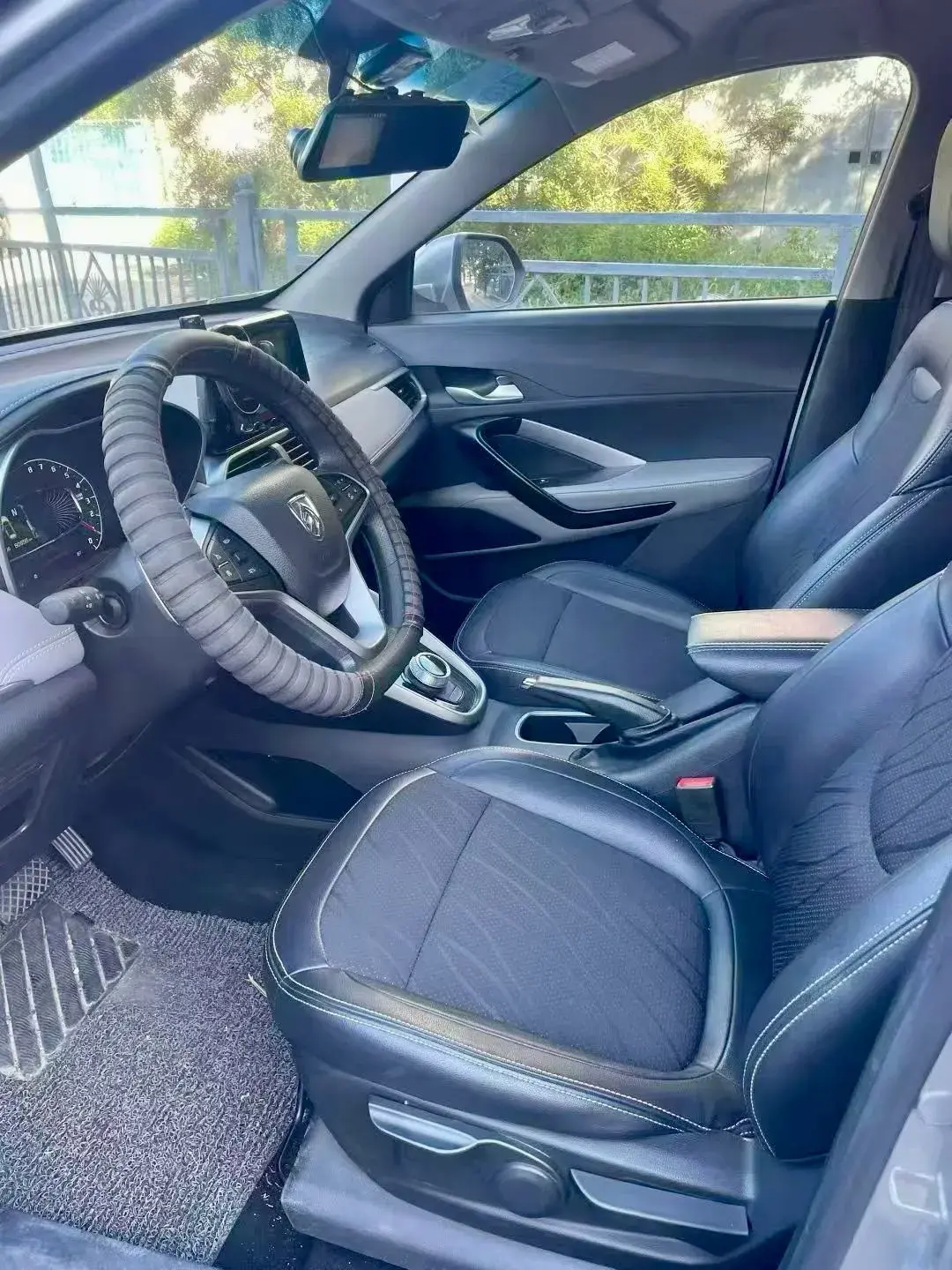 2018 BESTUNE B30 thumbnail 3