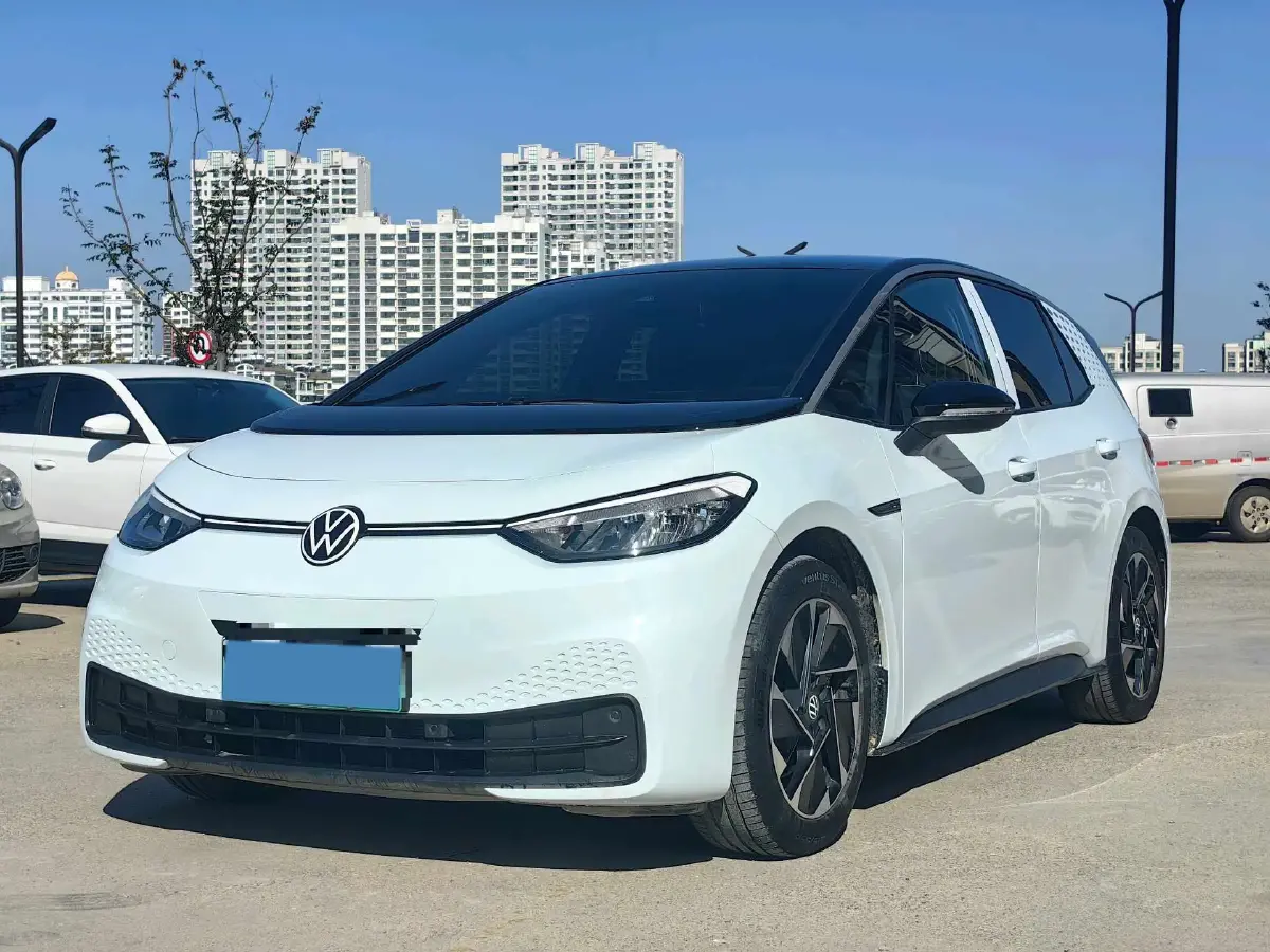 2023 Volkswagen ID.3 BEV 52.8KWH