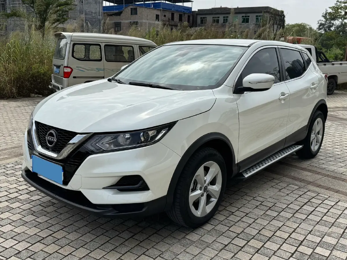 2023 Nissan Qashqai 2.0L 151HP L4 CVT