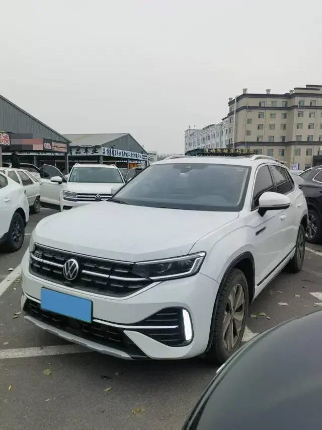 2023 Volkswagen Tayron GTE 1.4T 150HP L4 6DCT PHEV 13KWH