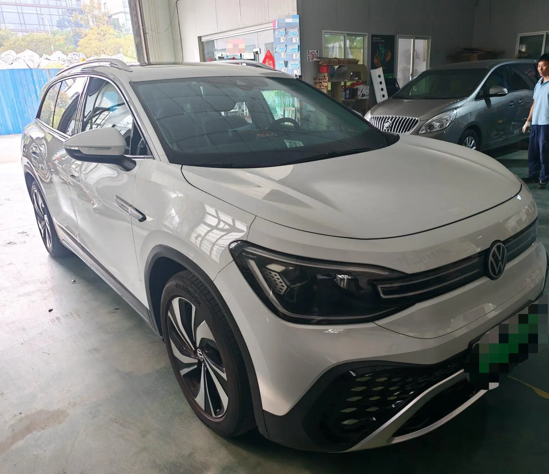 2022 VOLKSWAGEN ID.6 thumbnail 2