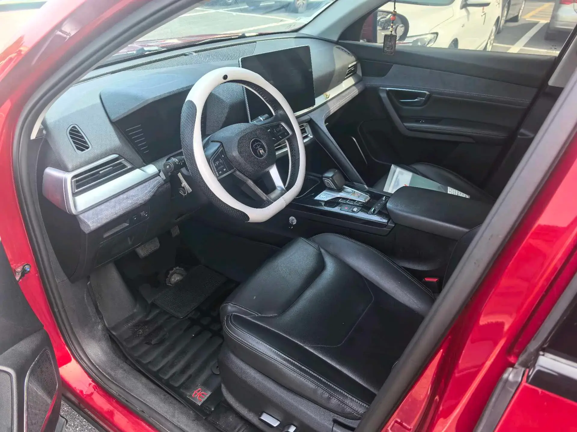 2019 BYD SONG thumbnail 4