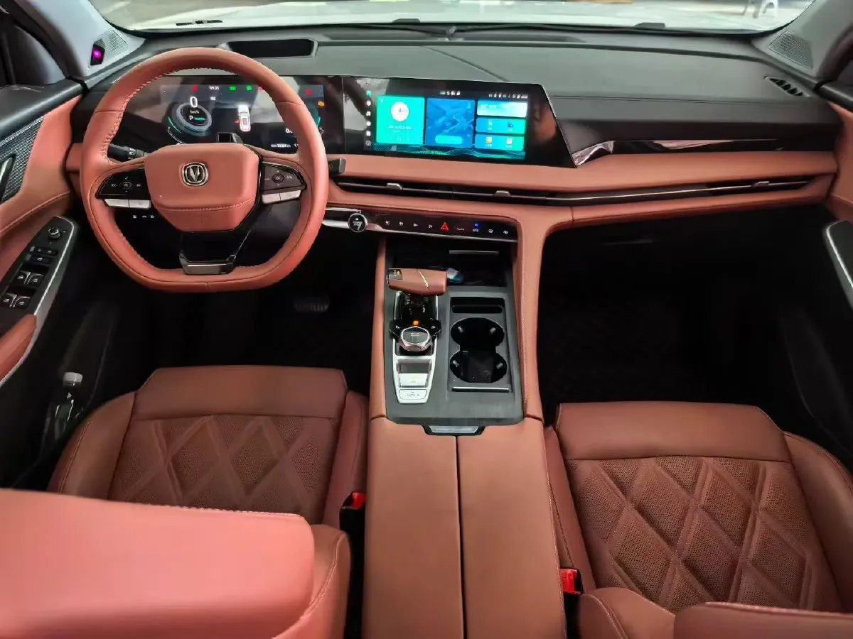 2023 ChangAn CS75 Plus iDD 1.5T 170HP L4 6TCT PHEV 28.39KWH,autocango,china used car exporter,china ev exporter,chinese used car exporter,chinese used ev exporter