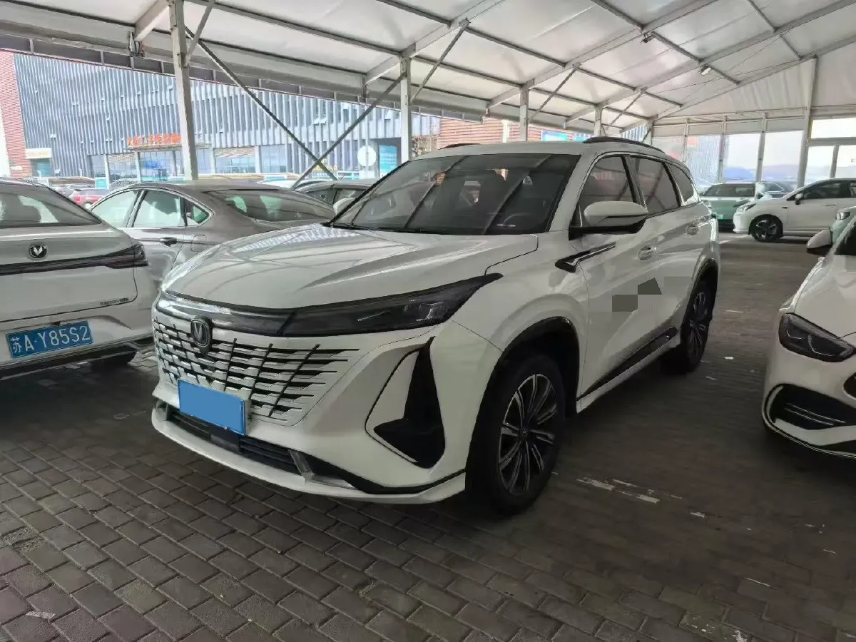 2023 ChangAn CS75 Plus iDD 1.5T 170HP L4 6TCT PHEV 28.39KWH,autocango,china used car exporter,china ev exporter,chinese used car exporter,chinese used ev exporter