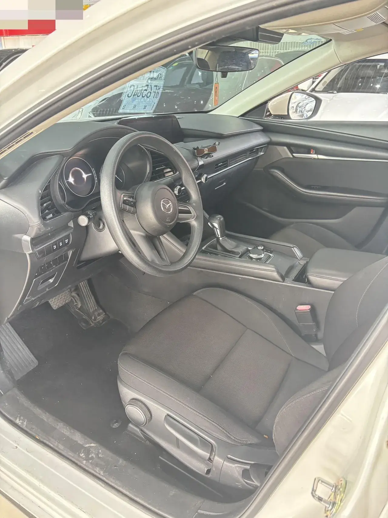 2020 MAZDA 3 thumbnail 2