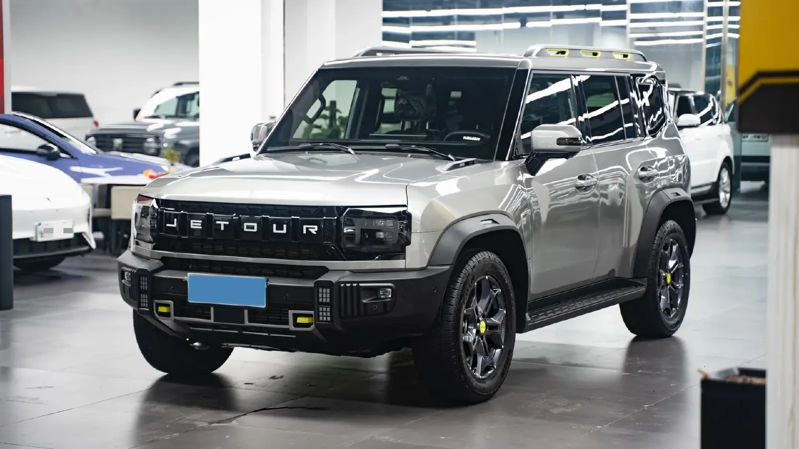 2023 Jetour Traveller 2.0T 254HP L4 7DCT