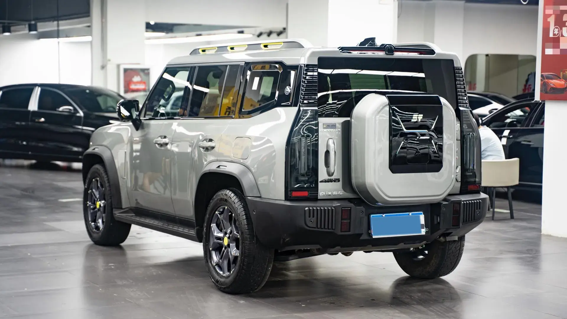 2023 JETOUR TRAVELLER thumbnail 4