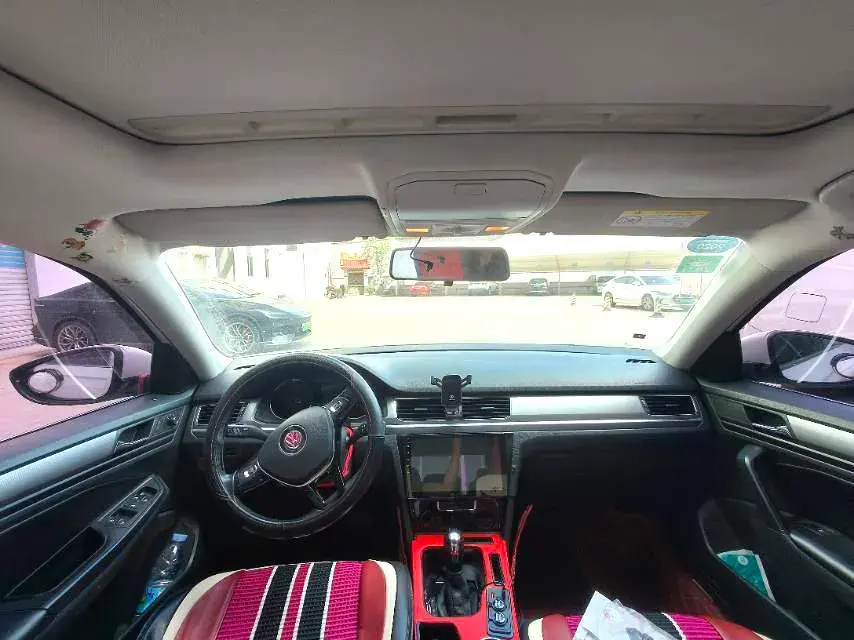 2019 VOLKSWAGEN BORA thumbnail 4