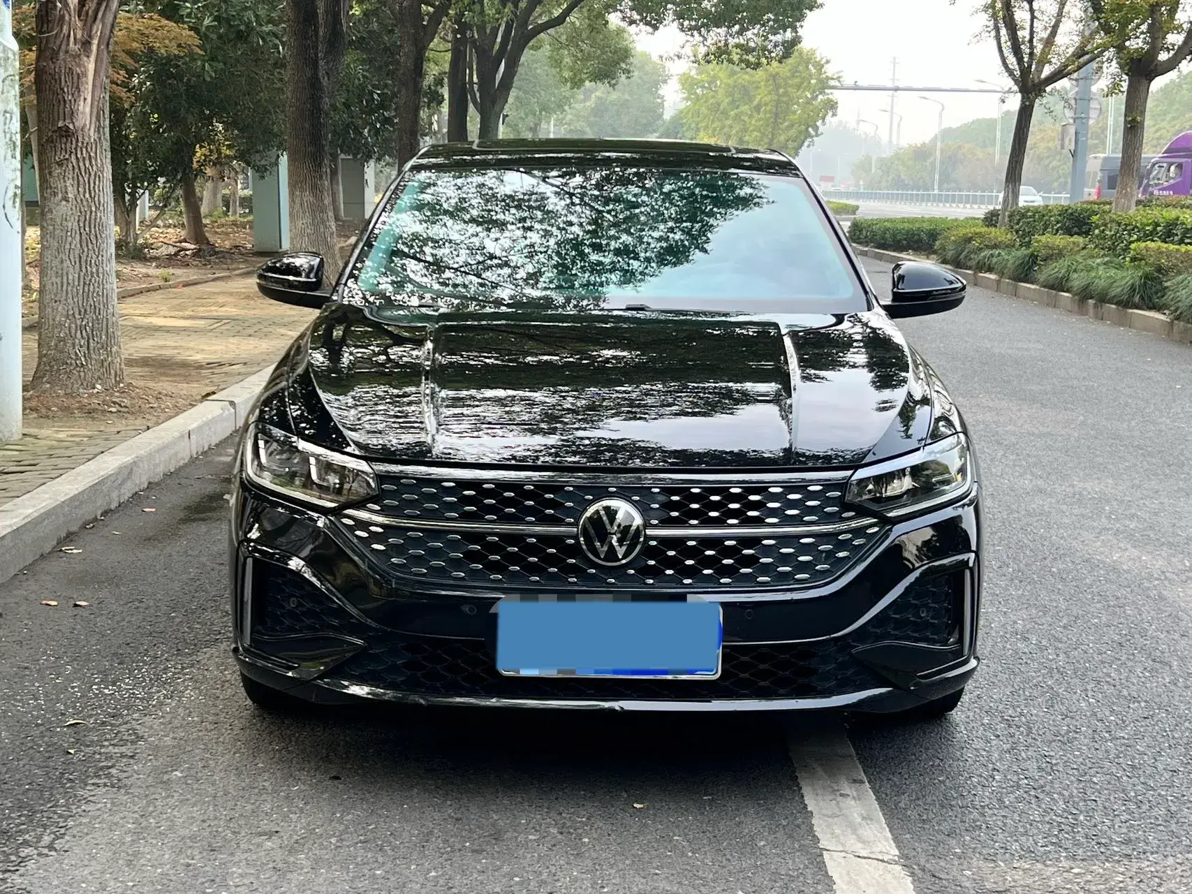 2023 VOLKSWAGEN LAVIDA thumbnail 2