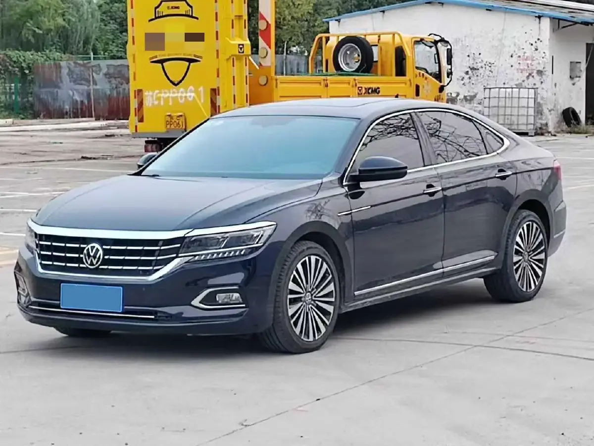 2020 Volkswagen Passat 2.0T 186HP L4 7DCT