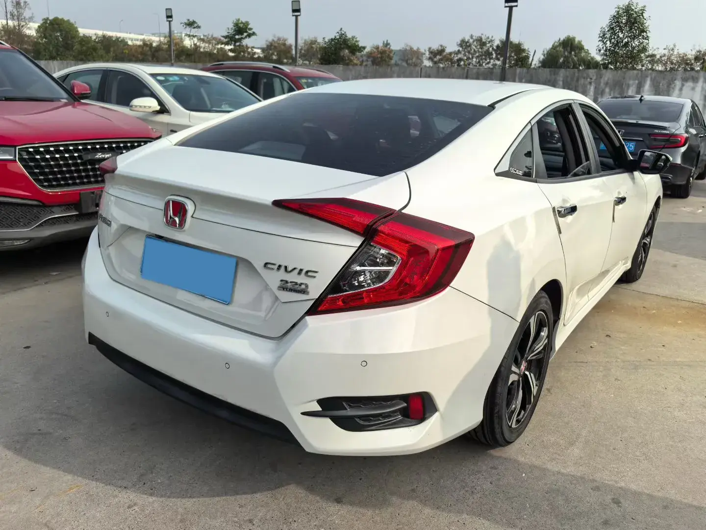 2019 HONDA CIVIC thumbnail 3