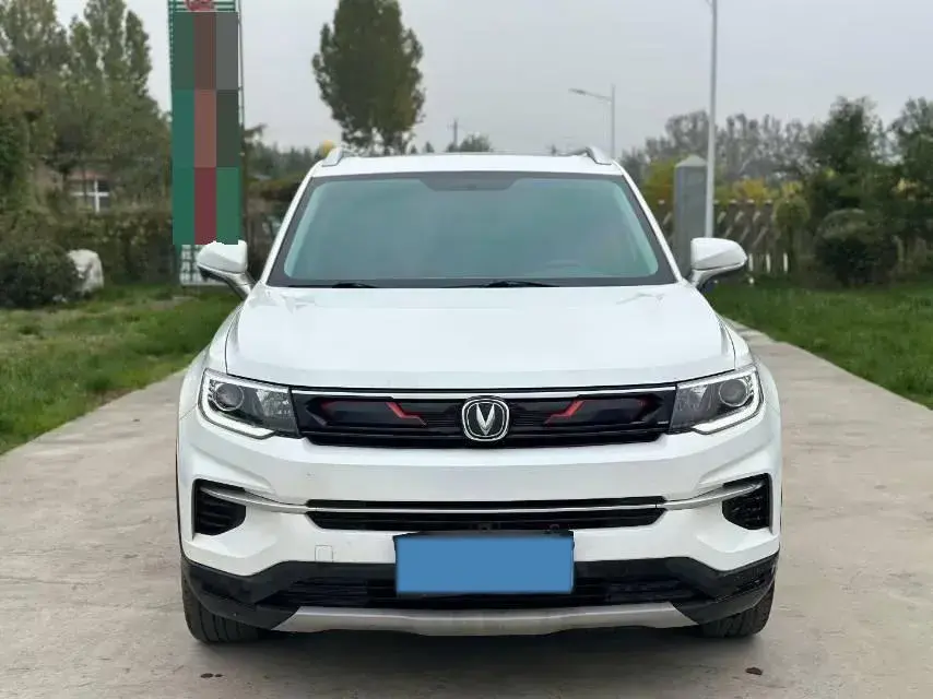 2019 CHANGAN CS35 thumbnail 3