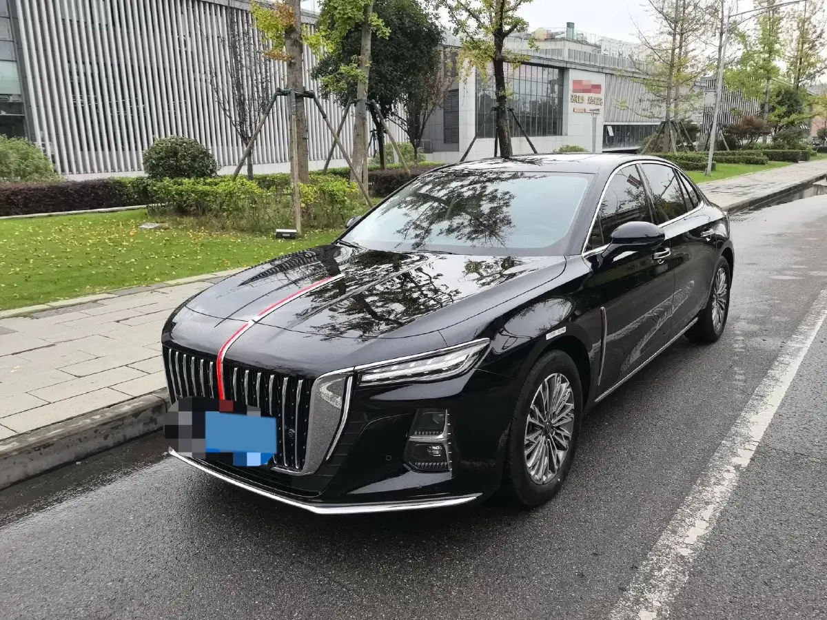 2024 HongQi H5 1.5T 169HP L4 7DCT 2024 HongQi H5 1.5T 169HP L4 7DCT