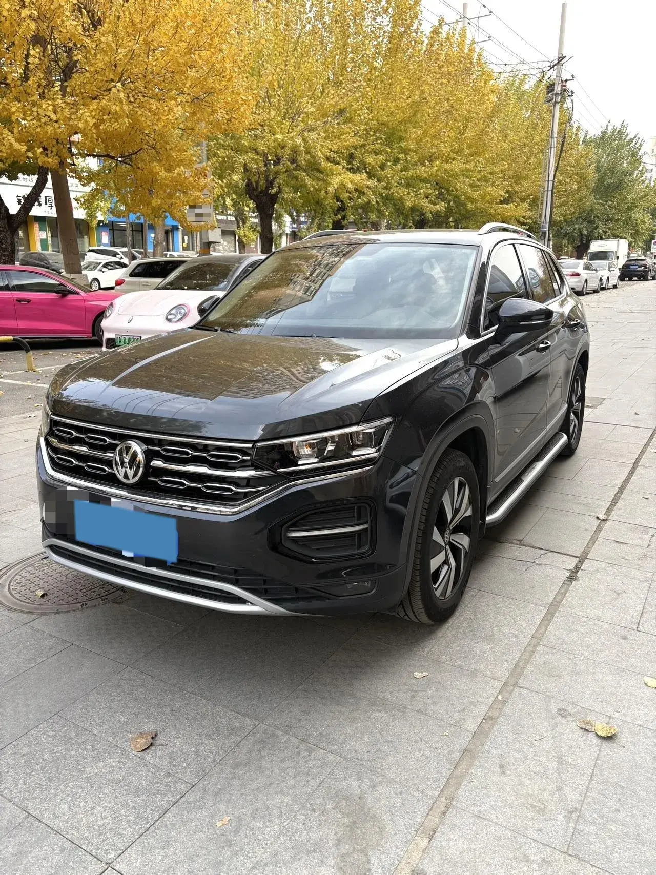 2019 VOLKSWAGEN TAYRON view 1