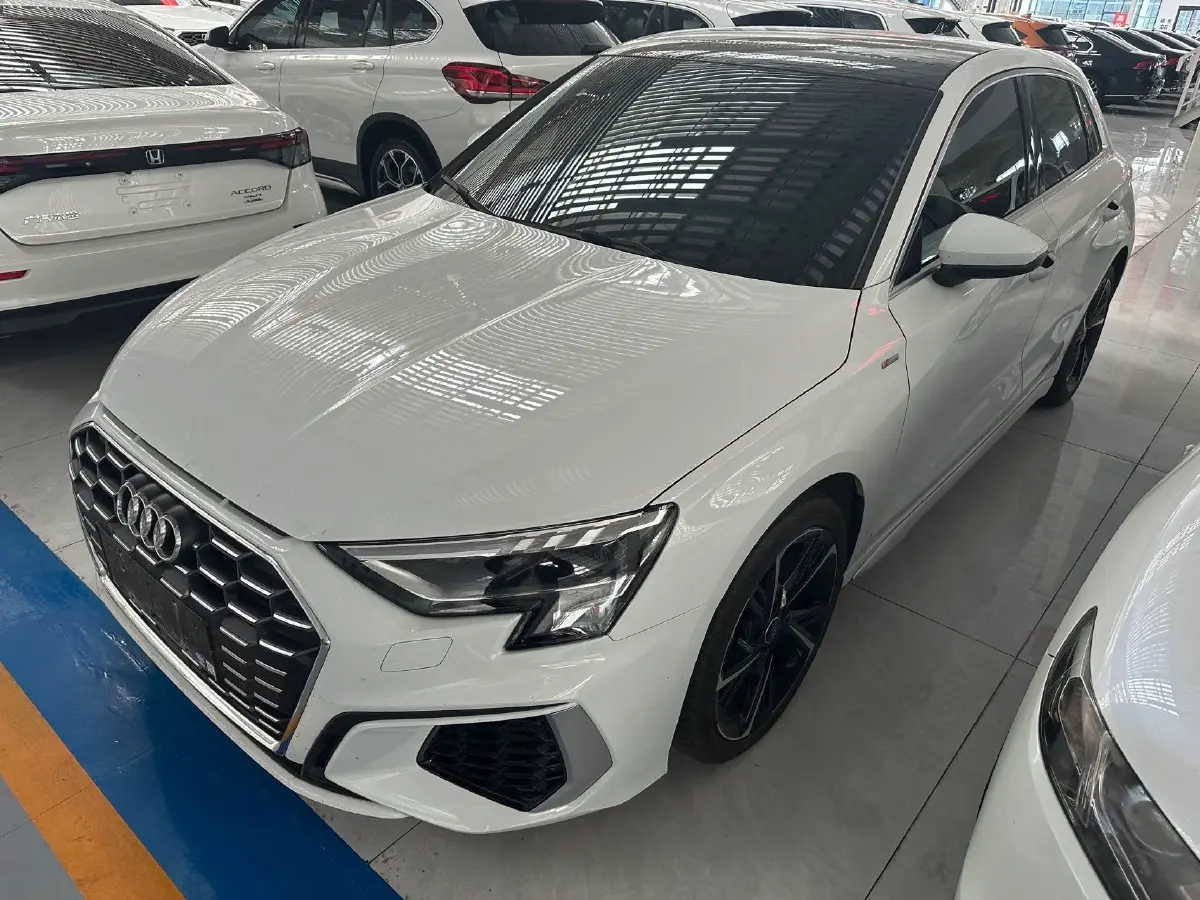 2022 Audi A3 1.4T 150HP L4 7DCT