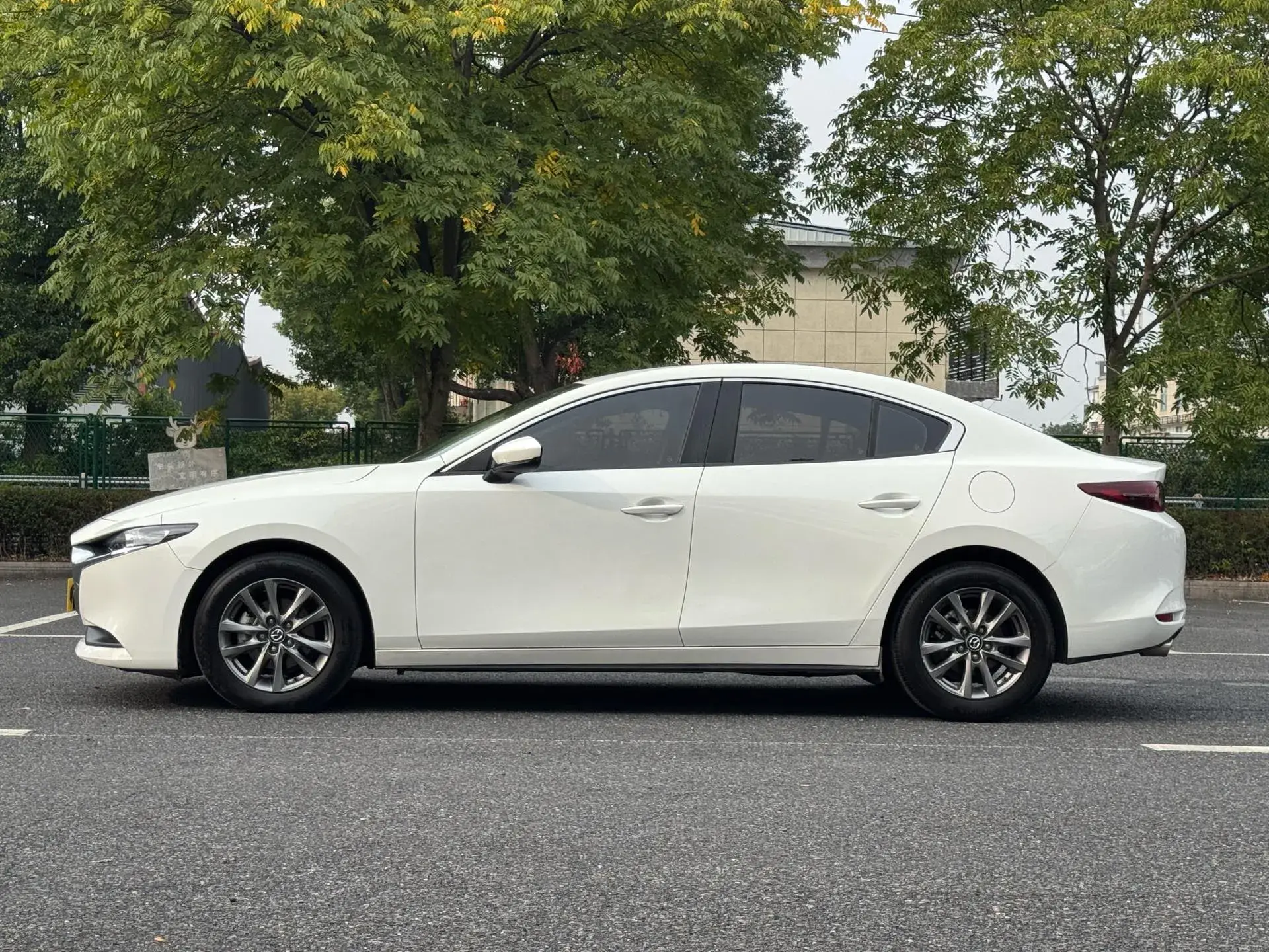 2020 MAZDA 3 thumbnail 2
