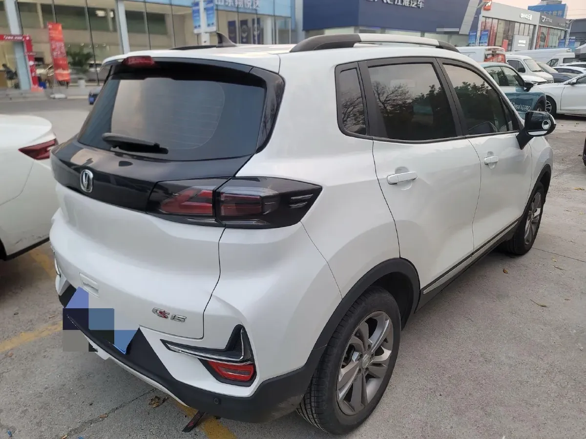 2021 ChangAn CS15 1.5L 107HP L4 5DCT,autocango,china used car exporter,china ev exporter,chinese used car exporter,chinese used ev exporter