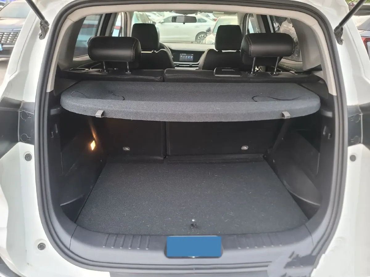 2021 ChangAn CS15 1.5L 107HP L4 5DCT,autocango,china used car exporter,china ev exporter,chinese used car exporter,chinese used ev exporter