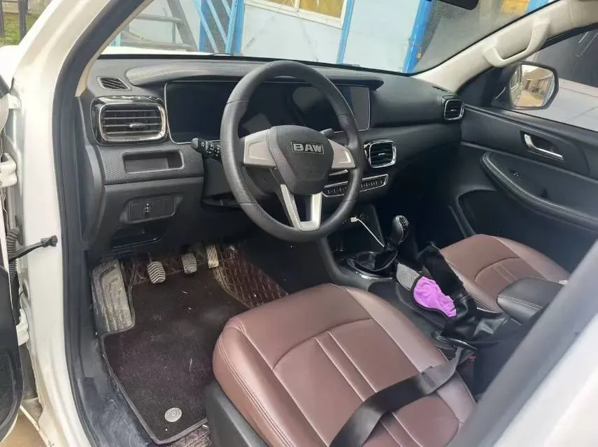 2023 BAW Calorie 2.0L 144HP L4 5MT,autocango,china used car exporter,china ev exporter,chinese used car exporter,chinese used ev exporter