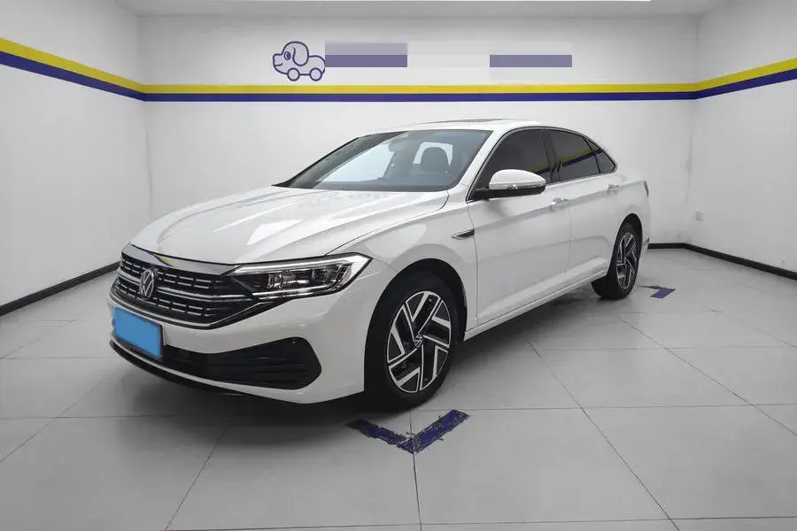 2023 Volkswagen Sagitar 1.5T 160HP L4 7DCT