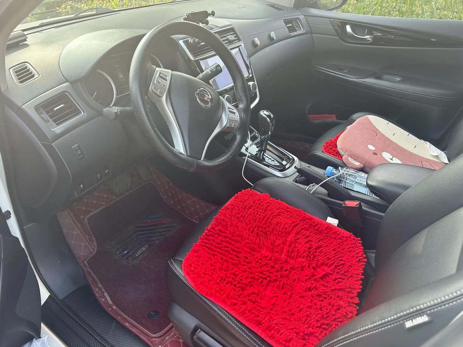 2021 NISSAN TIIDA thumbnail 2