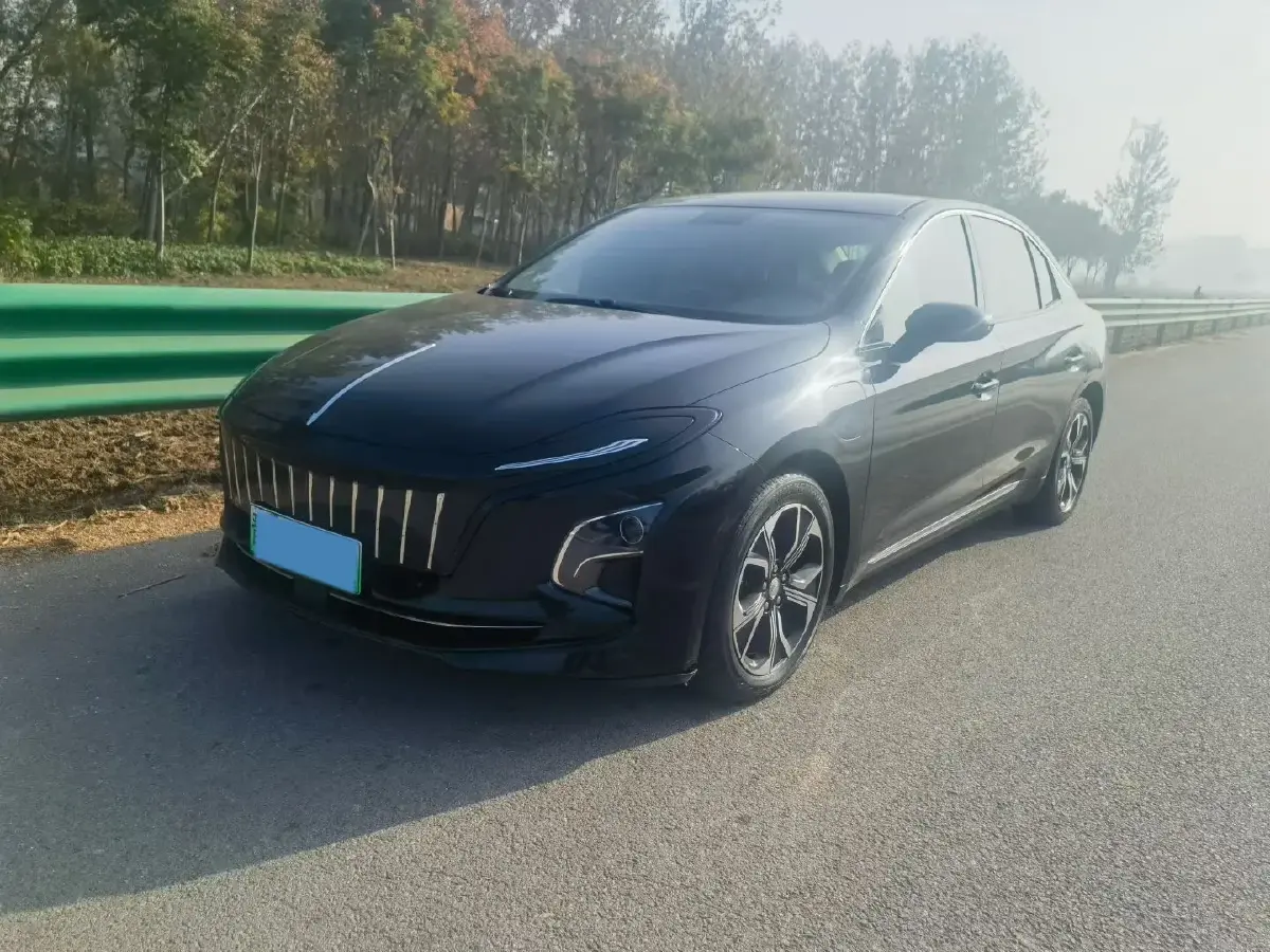 2021 HongQi E-QM5 BEV 54KWH