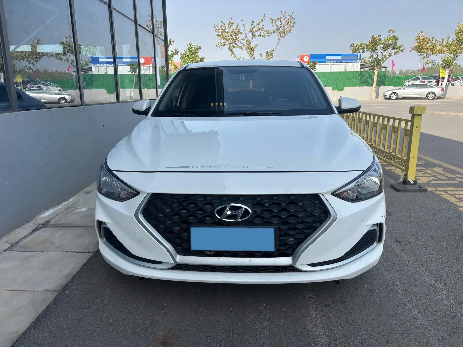 2020 HYUNDAI CELESTA thumbnail 2