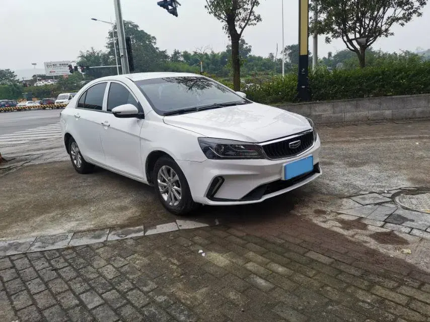 2021 GEELY EMGRAND thumbnail 2