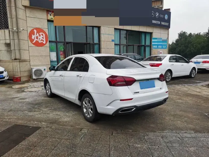 2021 GEELY EMGRAND thumbnail 4