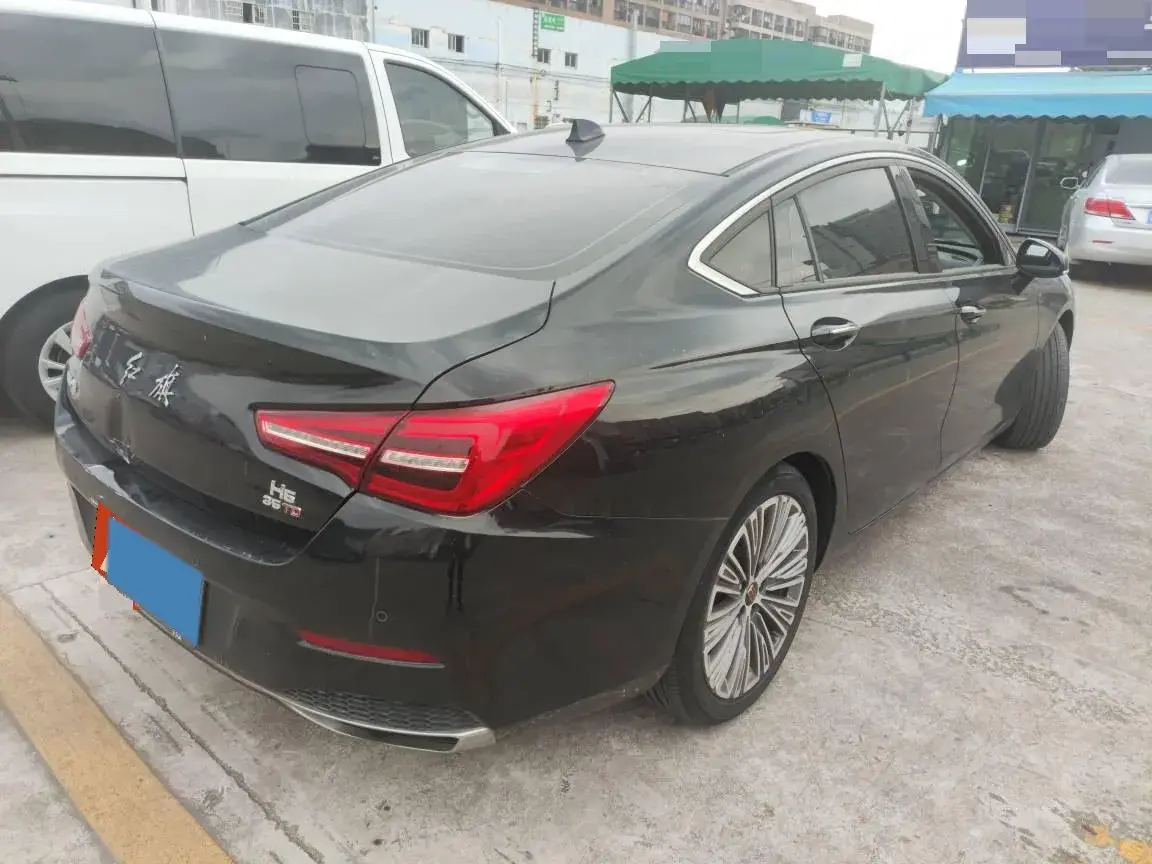 2020 HONGQI H5 thumbnail 2
