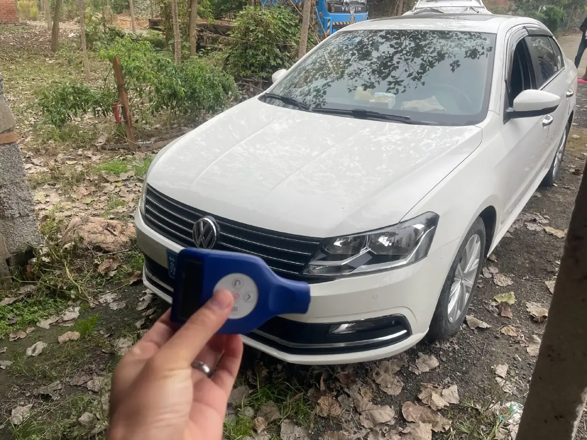 2017 Volkswagen Lavida 1.6L 110HP L4 6AT