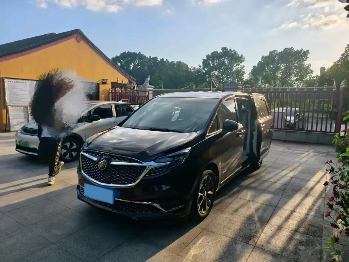 2020 Buick GL8 2.0T 237HP L4 9AT