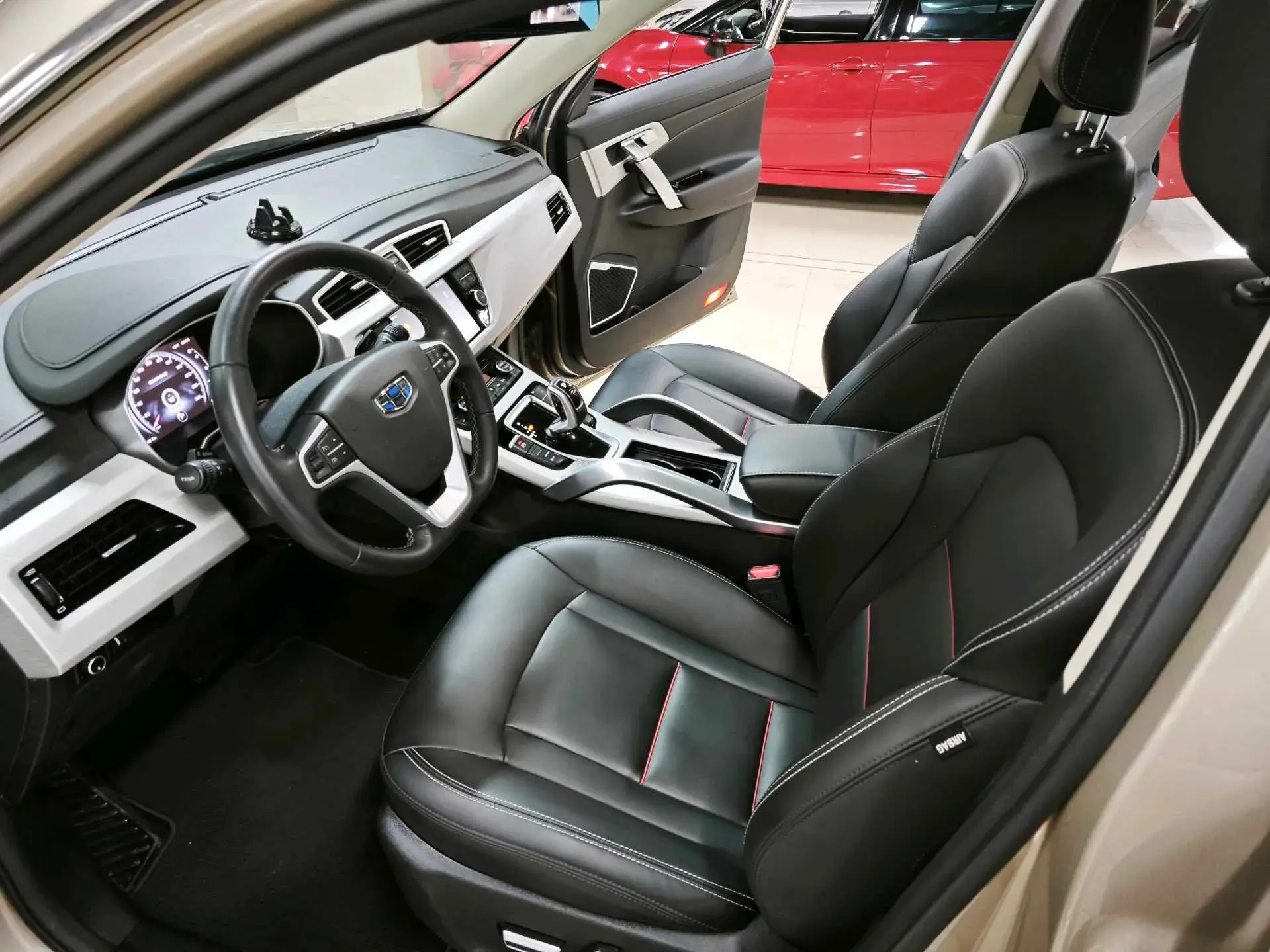 2020 GEELY AZKARRA thumbnail 4