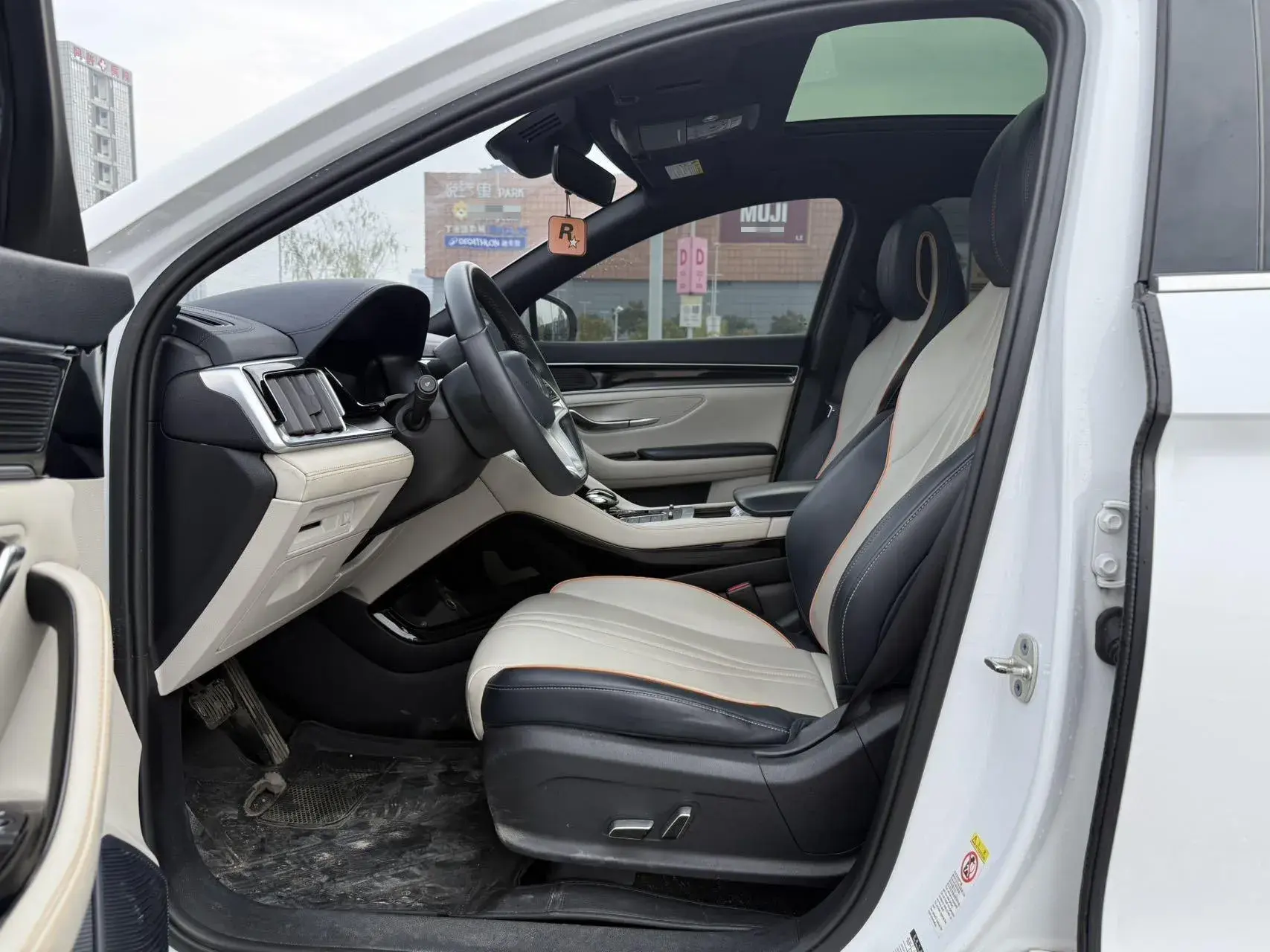 2021 BYD SONG thumbnail 3